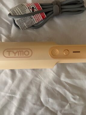 TYMO Auto Curler Like New No Box Never Used